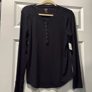 Gap long sleeve black ribbed henley long sleeve top large NWT